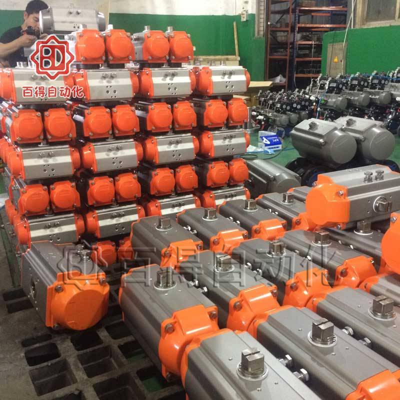 AT氣動執行器在車間等待組裝